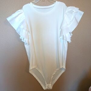 White Ruffle Sleeve Bodysuit Size 3X